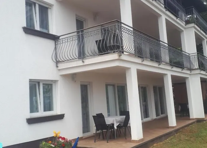 Apartamento Charmante Adriana F By Interhome Dobreć