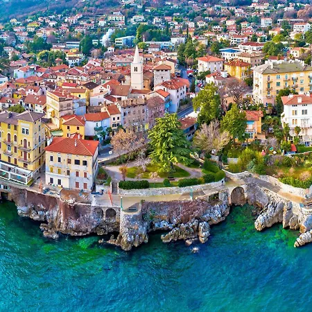 Daire Charmante Adriana F By Interhome