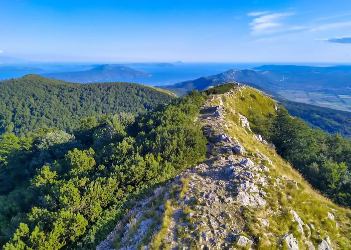 Charmante Adriana F By Interhome * Dobreć